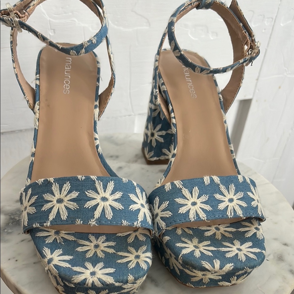 Maurices Blue and White Floral Wedge Sandals